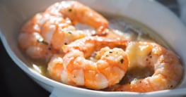 Gambas in Knoblauch-Weißwein Sauce